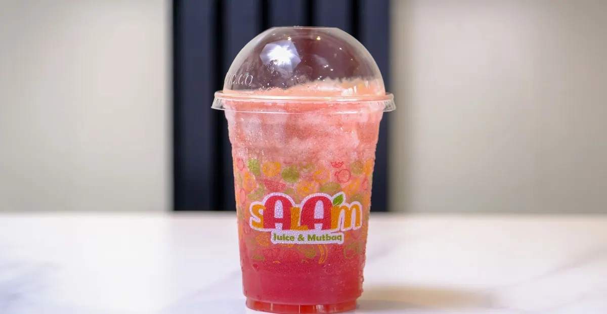 Fresh strawberry juice in a Salam cup
